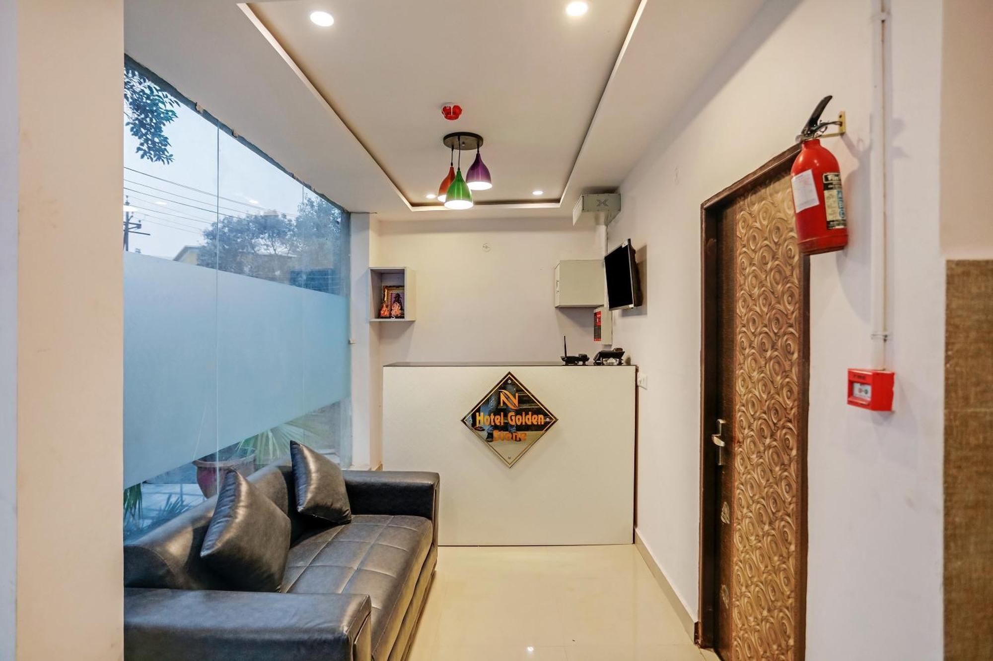 Hotel O Golden Stone Ghaziabad Εξωτερικό φωτογραφία