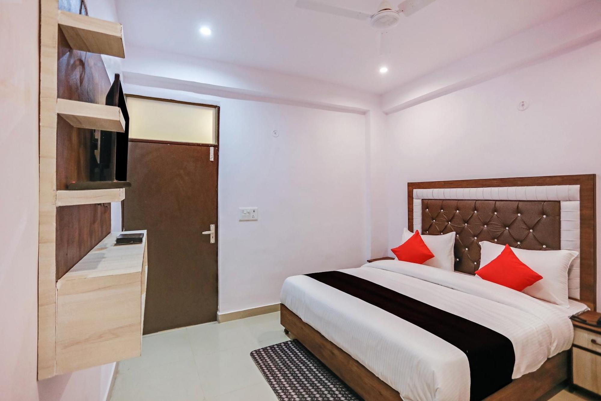 Hotel O Golden Stone Ghaziabad Εξωτερικό φωτογραφία